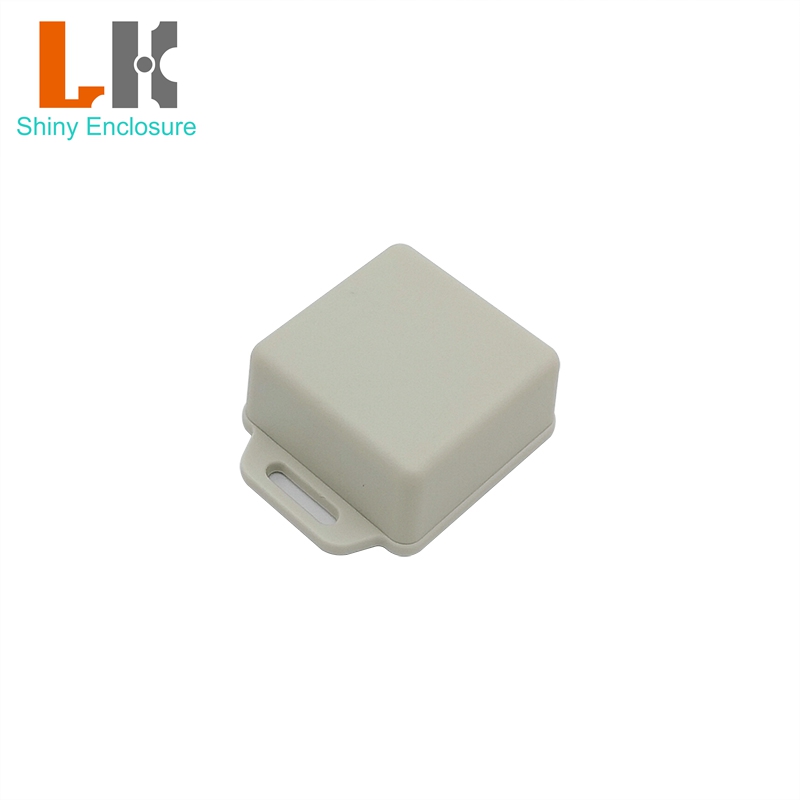 Scatola di giunzione elettrica - Diy Electronics Location recensione e prezzo