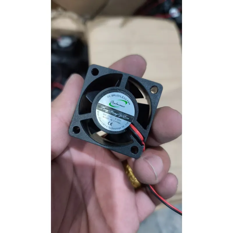 Ventola di raffreddamento 12V  - Diy Projects With Electronics recensione e prezzo